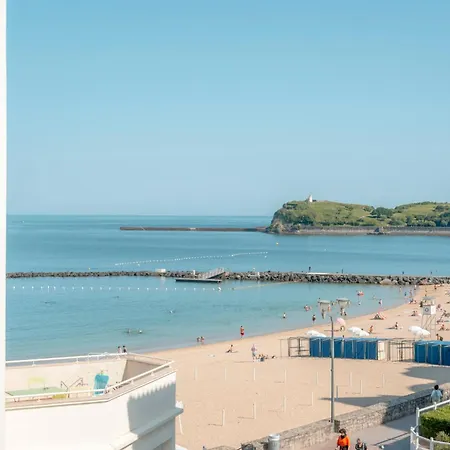 Le Petit Szálloda 3*