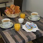 Le Petit サン＝ジャン＝ド＝リュズ
