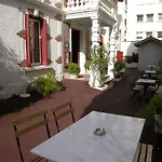Le Petit ホテル サン＝ジャン＝ド＝リュズ