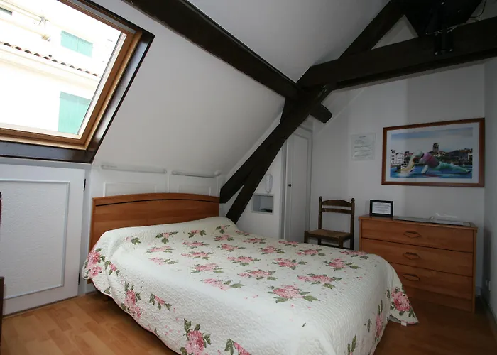 Le Petit 3* San Juan de Luz