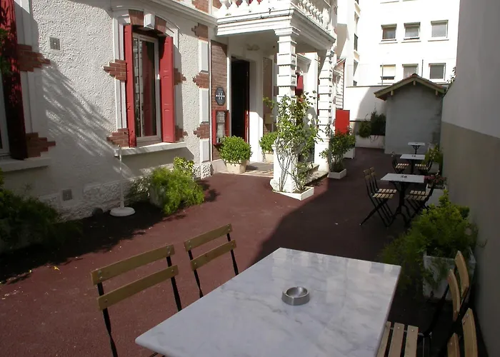 Le Petit Hotel Saint-Jean-de-Luz